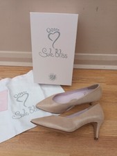Sole Bliss Carmen Champagne Suede Shimmer Shoes Size UK 6.5 New, but small mark