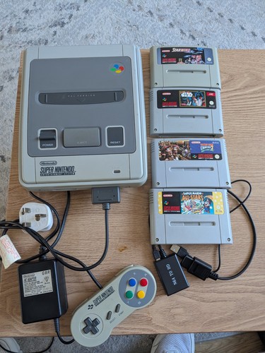 Super nintendo console bundle - super,