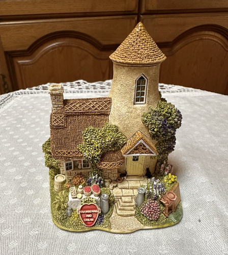 Lilliput lane gold top cottage - gold,