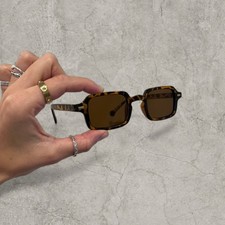 Cool vintage style frame