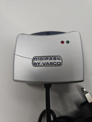 Digipass 905 authenticator - authenticator, usb