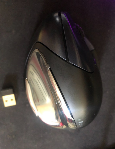 Evoluent vertical mouse - vertical, 4
