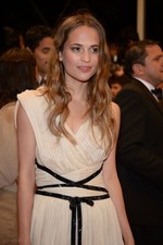 621816 Alicia Vikander HD