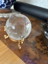 GLASS GLOBE ORNAMENT