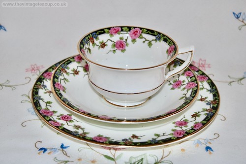 Gorgeous tea set - tea, aynsley