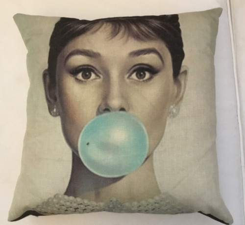 Very cool audry hepburn - audry, throw