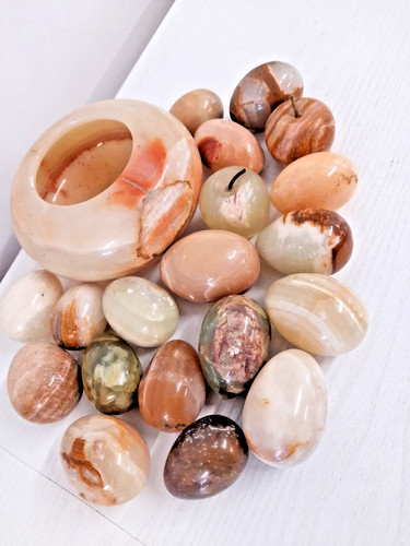 Vintage onyx eggs - eggs, job
