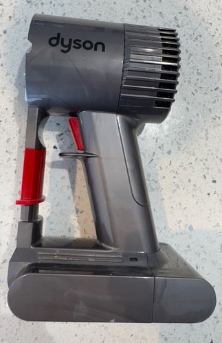 Dyson main body and battery - v6,