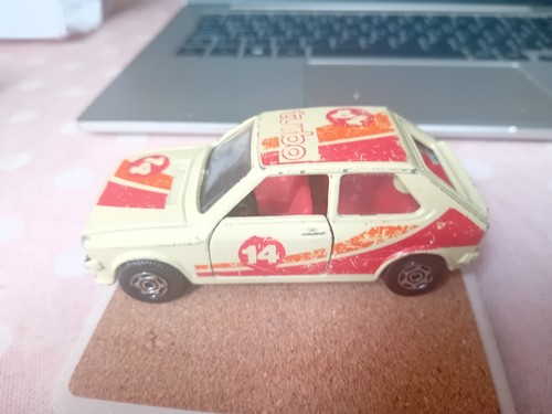 Corgi volkswagon polo mk1 - corgi,