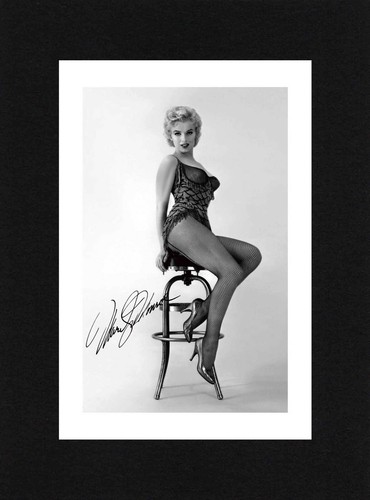 8x6 mount marilyn monroe - mount,