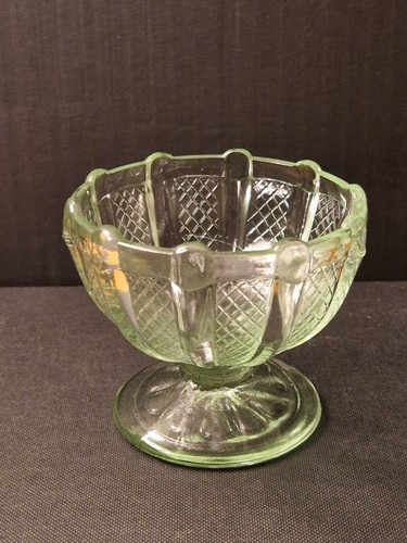 Vintage green glass - , sundae