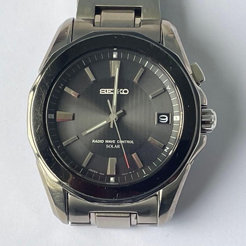 Seiko solar radio titanium - seiko,