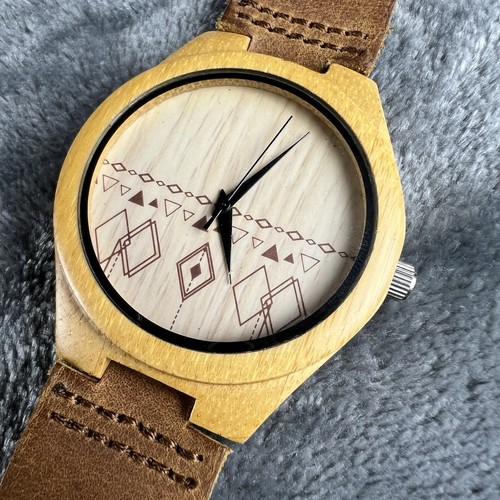 Unisex bamboo wood watch - wood,