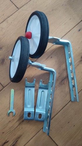 Raleigh bike stabilisers - bike,