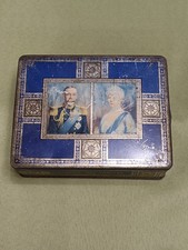 Vintage Silver Jubilee Tin 1935 / Mcvities / Advertising / Biscuits / Royalty
