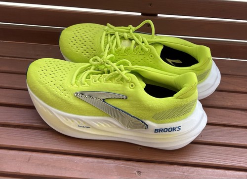 Worn twice brooks - glycerin, max