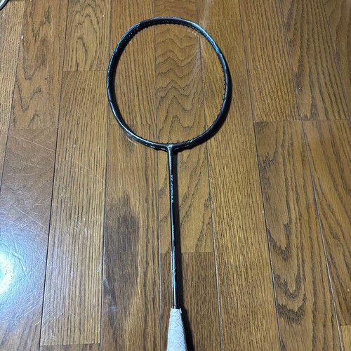 Yonex voltric force 3u5 - z-force, ii