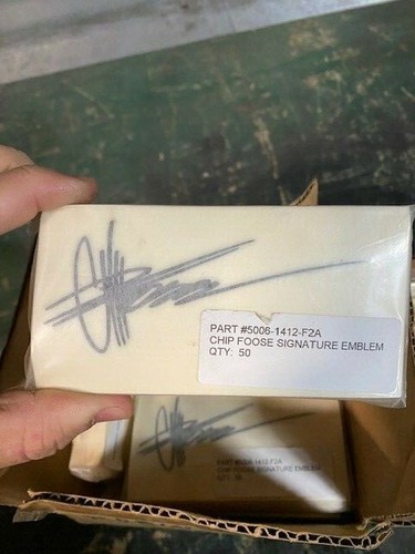 Chip foose vinyl signature - chip,