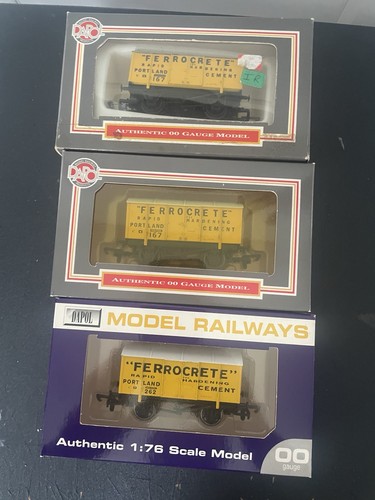 Dapol blue circle ferrocrete - dapol, circle/ferrocrete