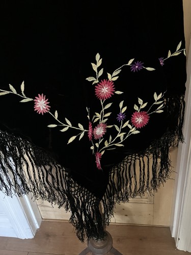 Vintage black velvet - vintage,