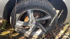 Volvo v40 design - volvo, d2