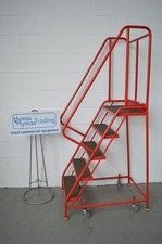 Warehouse steps 5 tread