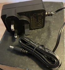 24V  Switching Power Supply AC/DC 24v 1.5a 36.0W AC-DC Uk Plug Excellent Cond.. 