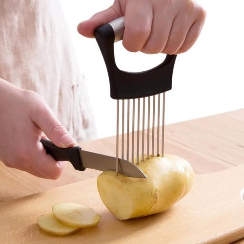 Stainless steel onion slicer - steel,