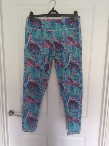 Lucy locket loves activewear - locket,