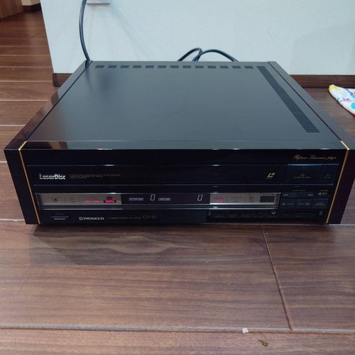 Pioneer laserdisc player - pioneer, ld-s1