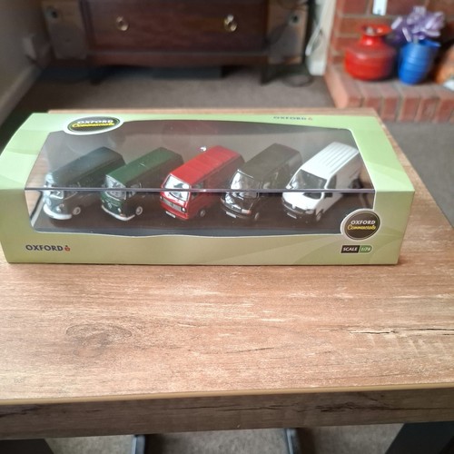 Oxford diecast piece - 5,