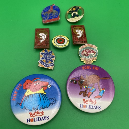 Butlins holidays badges - butlins,