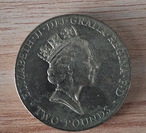 Britain two pounds 1996 - two,