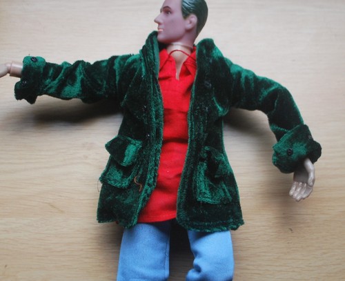 Action figure green - action,