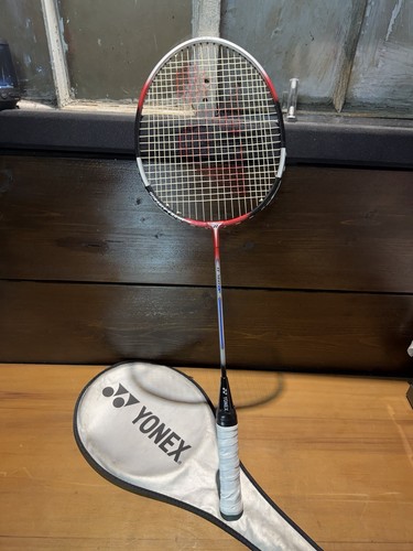 Yonex 560 badminton - yonex,