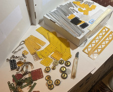 NP121 Vintage Meccano construction toys various spares bundle - crane pieces