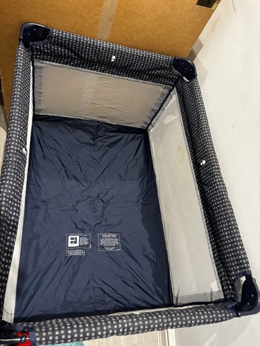 Graco pack play compact - play,