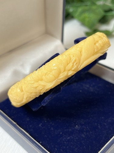 Vintage cream carved - vintage, celluloid