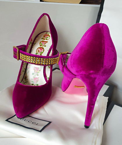Gucci purple suede court heels - purple,