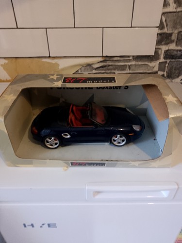 Models porsche 986 - 1:18,
