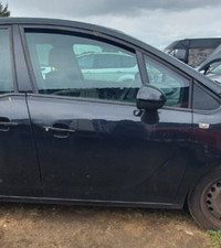 VAUXHALL MERIVA DRIVER SIDE FRONT DOOR BARE DOOR BLACK 2011-2014 (MERIVA B )