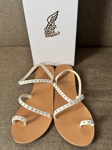 Ancient greek sandals - greek,