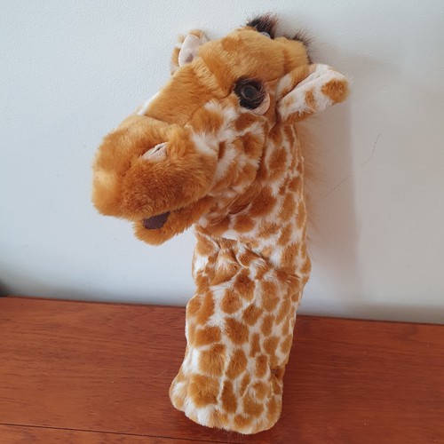 The puppet company giraffe - the,