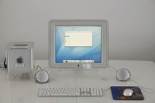 Rare Apple PowerMac 1Ghz G4 Cube, fully working with original screen