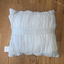 URBAN HABITAT White Ruffle