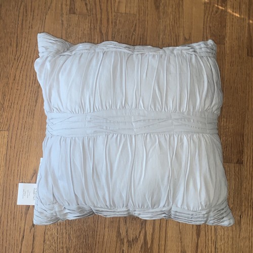 Urban habitat white ruffle - urban,