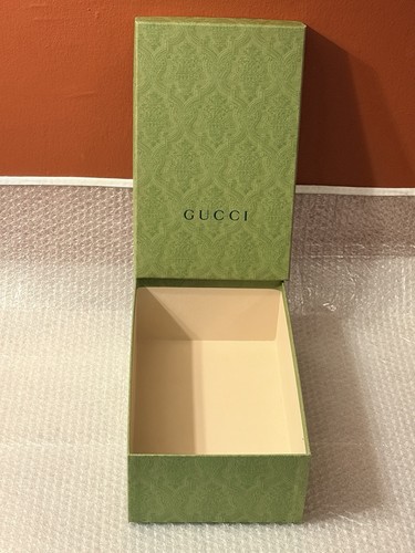 Authentic gucci green damask - gucci,