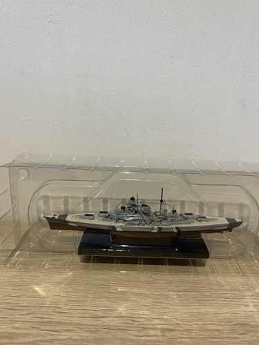 Deagostini bismarck model - bismarck,