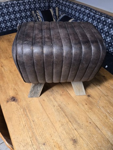 Black leather stool - black,