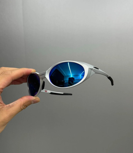 Vintage oakley eye - vintage,